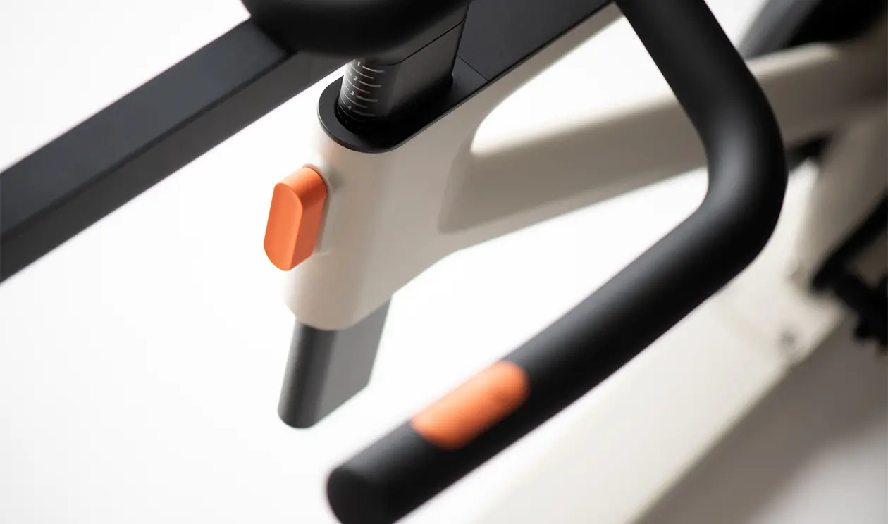 HoloBike is a tech-first exercise bike for SAGA that breaks the monotony of work-outs through rich holographic immersion. Designed, developed and engineered by LAYER.