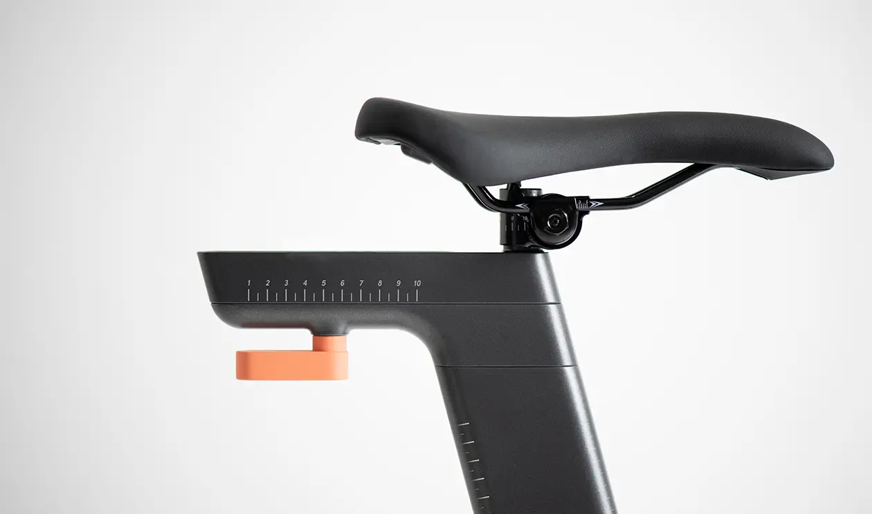 HoloBike is a tech-first exercise bike for SAGA that breaks the monotony of work-outs through rich holographic immersion. Designed, developed and engineered by LAYER.