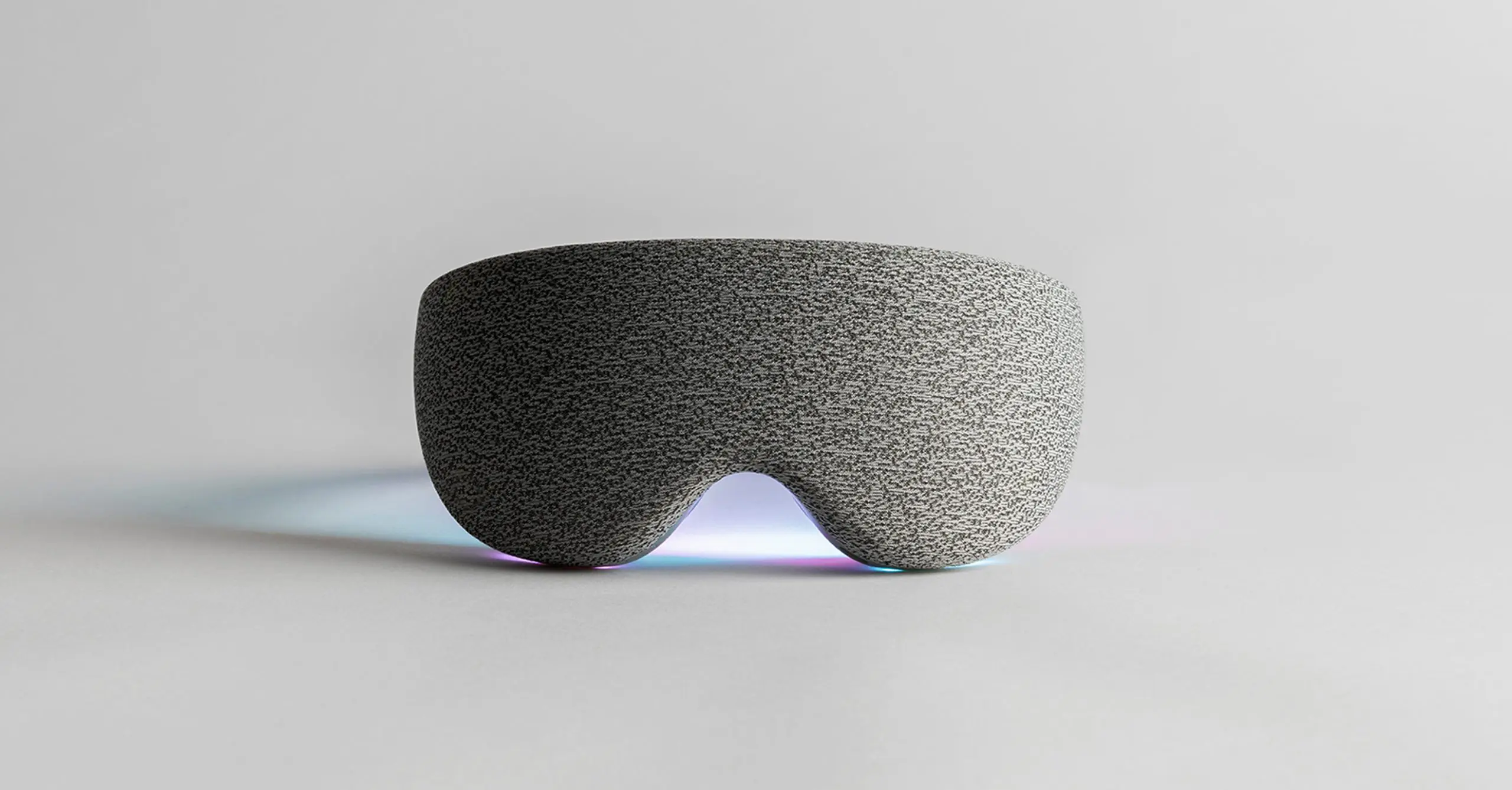LightVision is an immersive meditation headset for US startup Resonate. Designed, developed and engineered by leading industrial design consultancy LAYER.