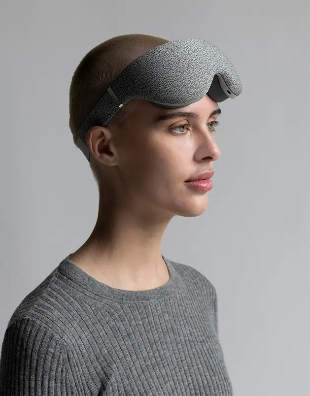 LightVision is an immersive meditation headset for US startup Resonate. Designed, developed and engineered by leading industrial design consultancy LAYER.