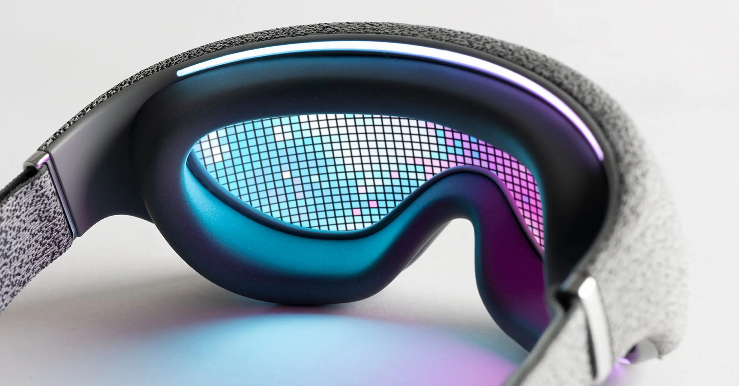 LightVision is an immersive meditation headset for US startup Resonate. Designed, developed and engineered by leading industrial design consultancy LAYER.