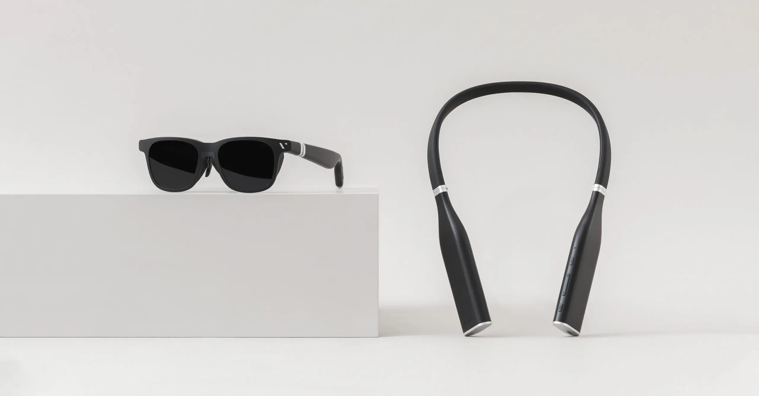 Viture One. Lifestyle-driven smart AR glasses display for immersive entertainment. Designed and engineered by leading industrial design consultancy LAYER.