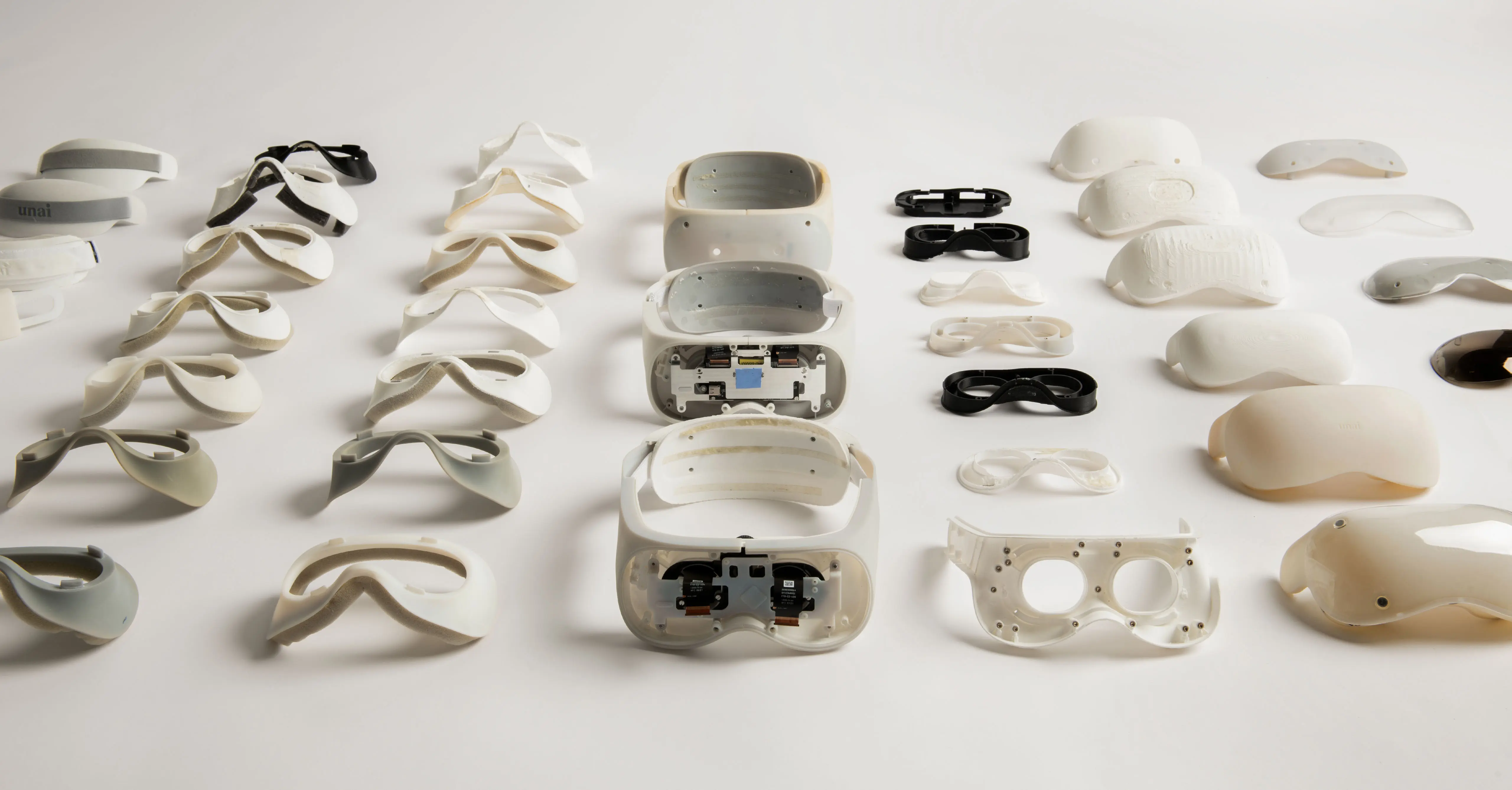 Unison is a next-generation VR headset designed to radically improve the comfort, performance and wearability of extended reality experiences. Designed, developed and engineered by LAYER.